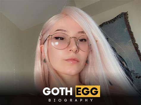 goth egg